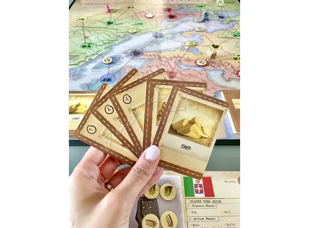 The Cursed Artifact Brädspel 