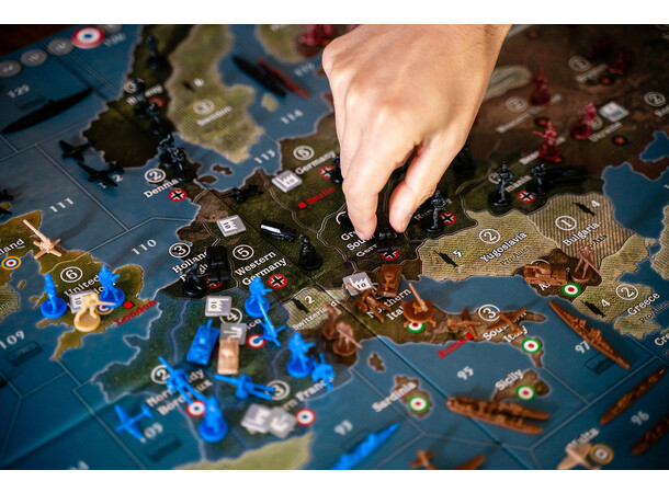Axis & Allies Europe 1940 Brädspel 