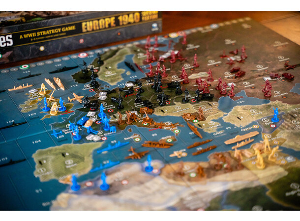 Axis & Allies Europe 1940 Brädspel 