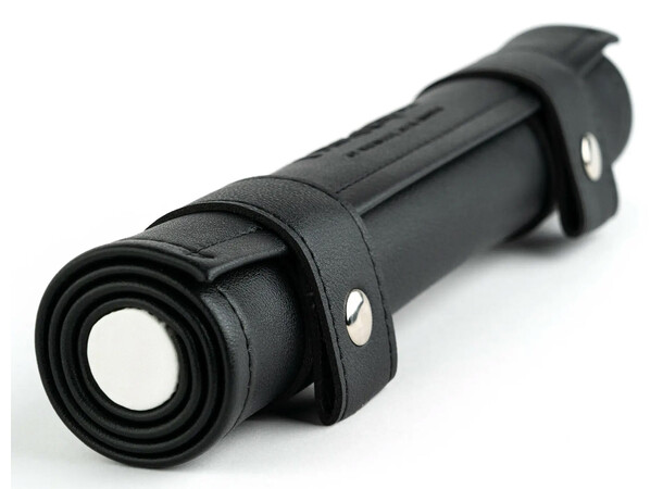 Dice Rolling Scroll Black 