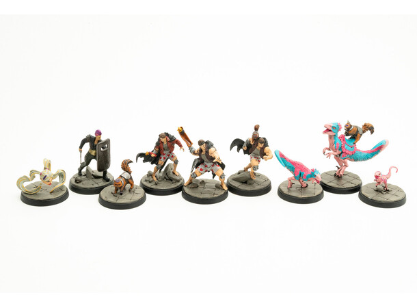 Dungeon Crawler Carl RPG Minis Set 1 The Royal Court 